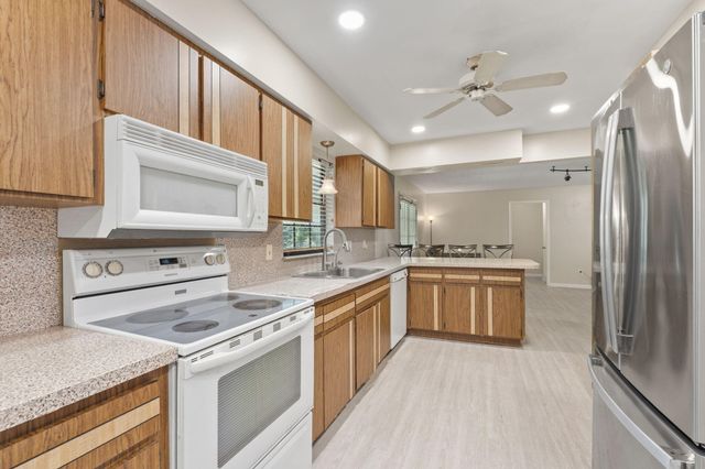 3550 Eleven Mile Road, Fort Pierce, FL 34945