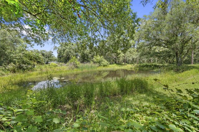 3550 Eleven Mile Road, Fort Pierce, FL 34945