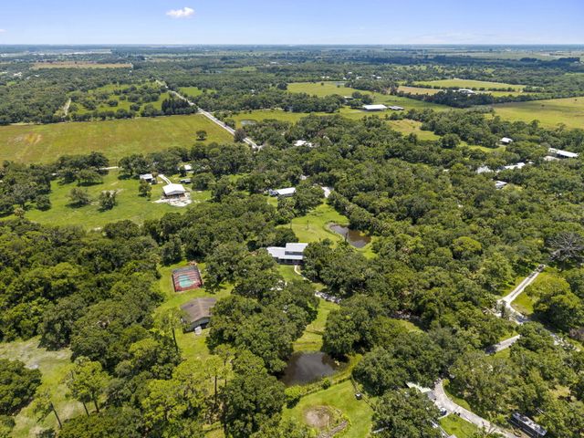3550 Eleven Mile Road, Fort Pierce, FL 34945