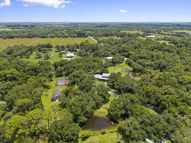 3550 Eleven Mile Road, Fort Pierce, FL 34945