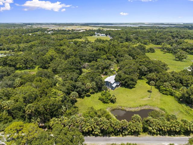 3550 Eleven Mile Road, Fort Pierce, FL 34945