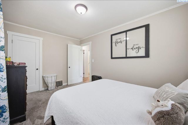 1232 W Bruneau Ave., Kennewick, WA 99336