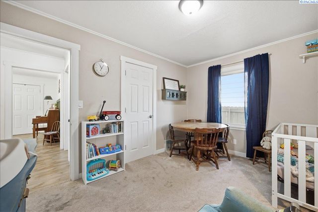 1232 W Bruneau Ave., Kennewick, WA 99336