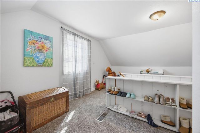 1232 W Bruneau Ave., Kennewick, WA 99336