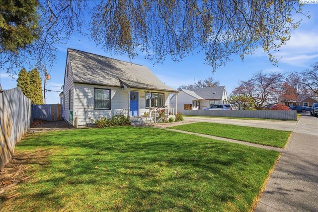 1232 W Bruneau Ave., Kennewick, WA 99336