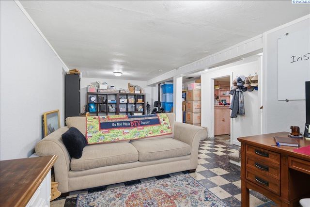 1232 W Bruneau Ave., Kennewick, WA 99336