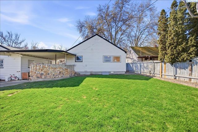 1232 W Bruneau Ave., Kennewick, WA 99336