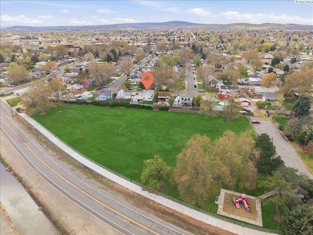 1232 W Bruneau Ave., Kennewick, WA 99336