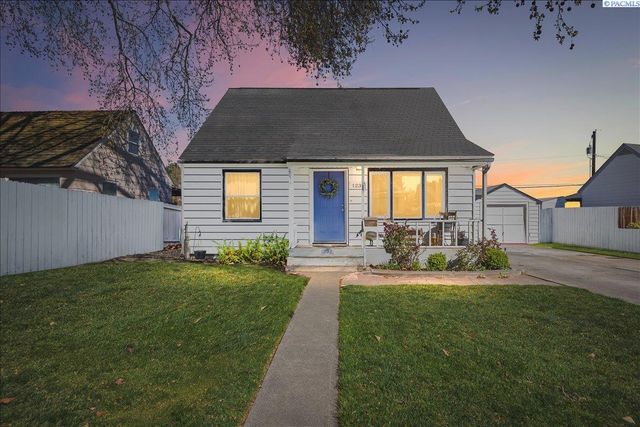 1232 W Bruneau Ave., Kennewick, WA 99336