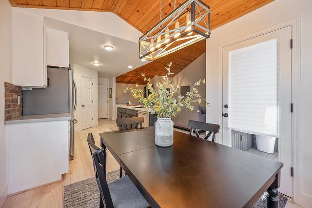 214 Forest Meadows Dr, Murphys, CA 95247
