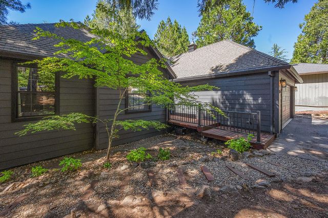 214 Forest Meadows Dr, Murphys, CA 95247