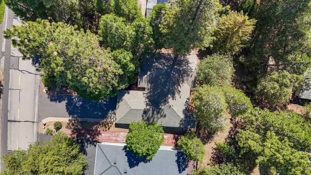 214 Forest Meadows Dr, Murphys, CA 95247