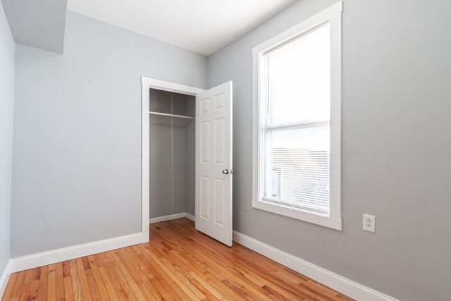 2968 N RIDGEWAY Avenue 2R, Chicago, IL 60618