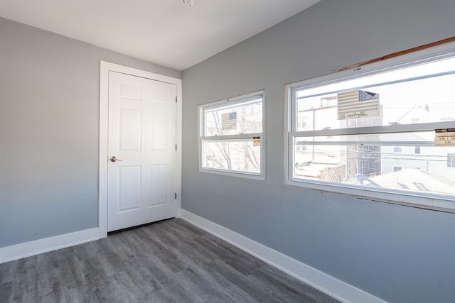 2968 N RIDGEWAY Avenue 2R, Chicago, IL 60618