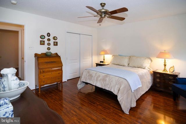 575 RIVIERA DR, Williamstown, NJ 08094