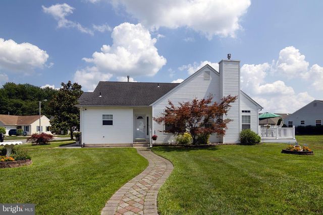 575 RIVIERA DR, Williamstown, NJ 08094
