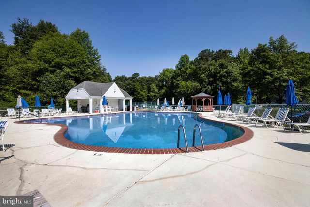 575 RIVIERA DR, Williamstown, NJ 08094
