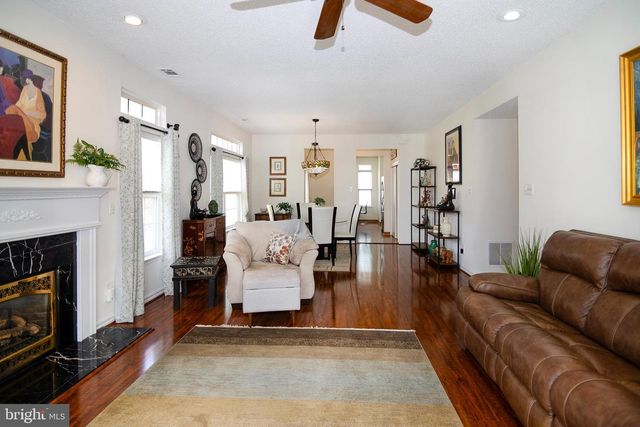 575 RIVIERA DR, Williamstown, NJ 08094