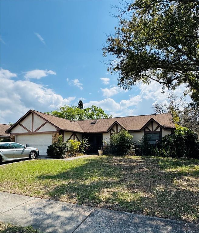 Image 2 of property listing at Address unavailable.