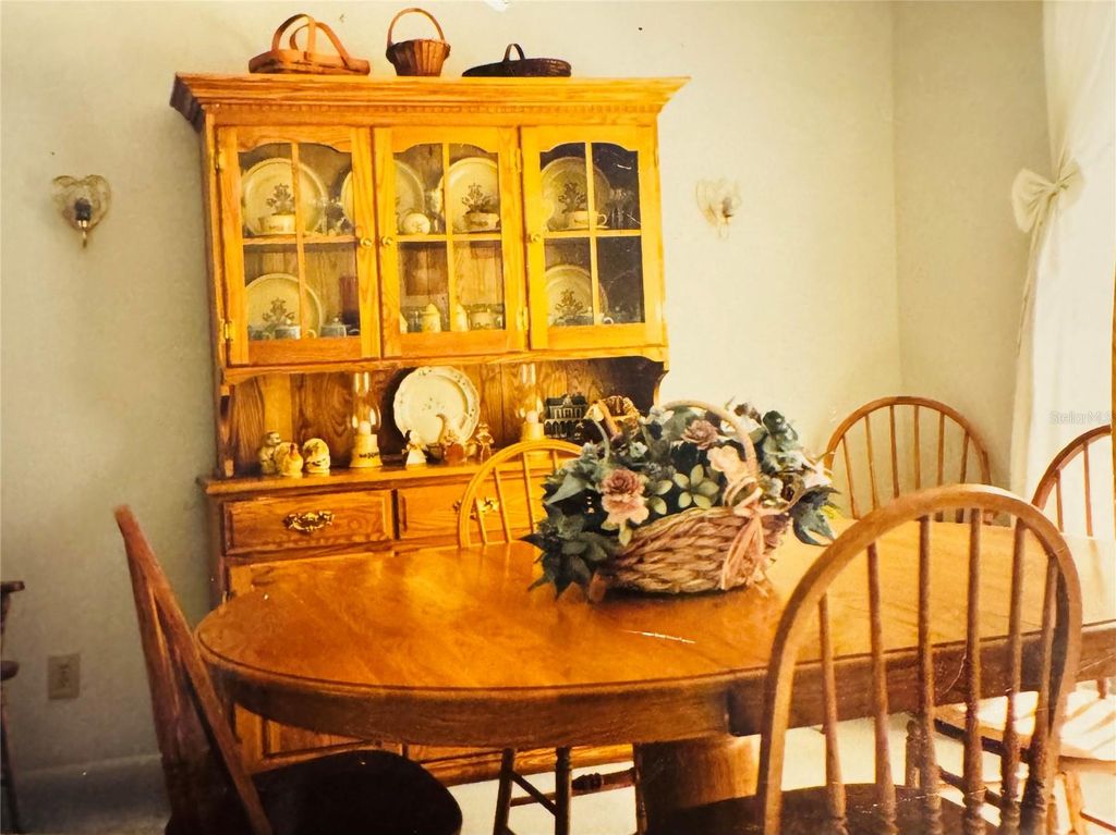 Image 10 of property listing at Address unavailable.