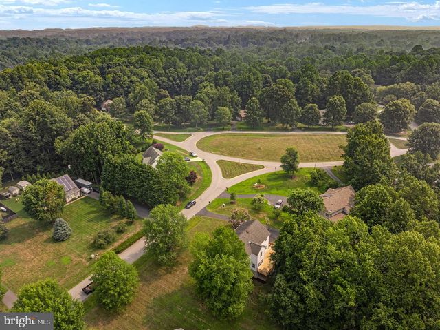 4353 S CREEK CT, Huntingtown, MD 20639