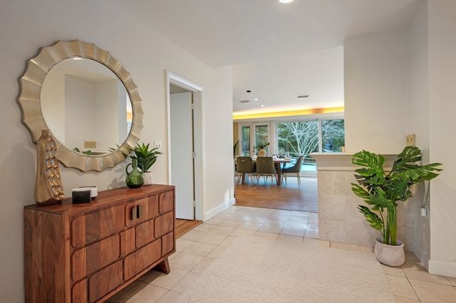 315 Puritan Road, Swampscott, MA 01907