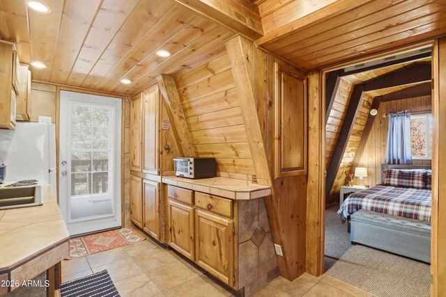 3758 N Hunt Drive, Pine, AZ 85544