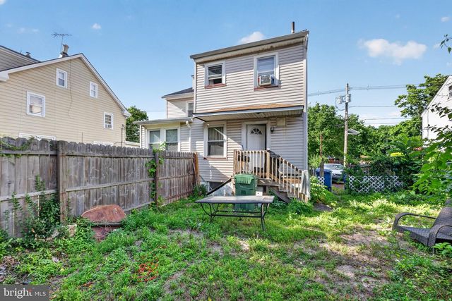 511 DELAWARE AVE, Palmyra, NJ 08065