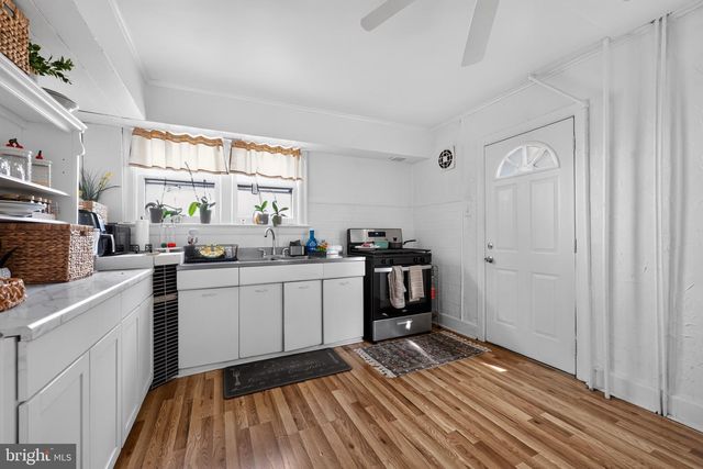 511 DELAWARE AVE, Palmyra, NJ 08065