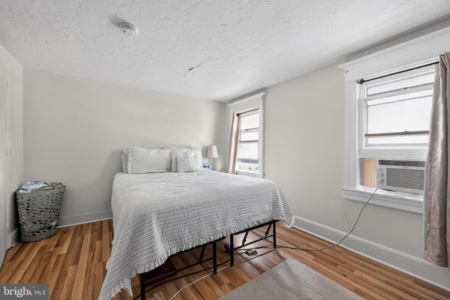 511 DELAWARE AVE, Palmyra, NJ 08065