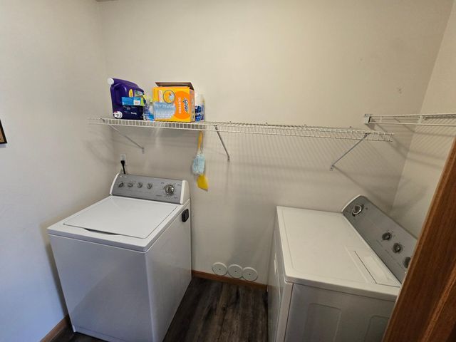 1702 41ST Avenue S, Moorhead, MN 56560