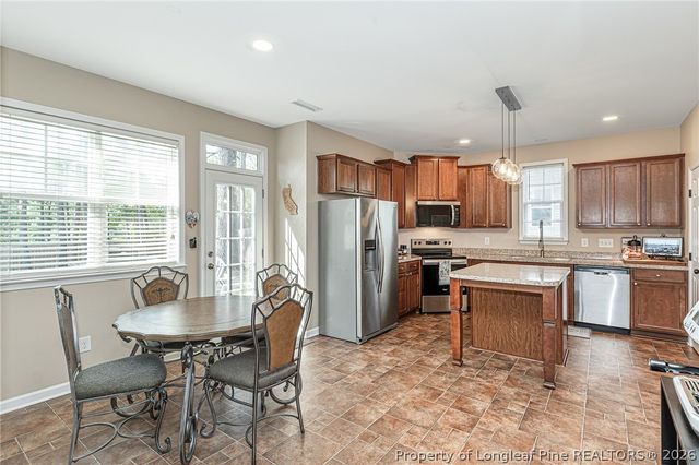 598 Heathrow Drive, Spring Lake, NC 28390