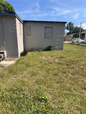 2845 NW 8th St, Fort Lauderdale, FL 33311