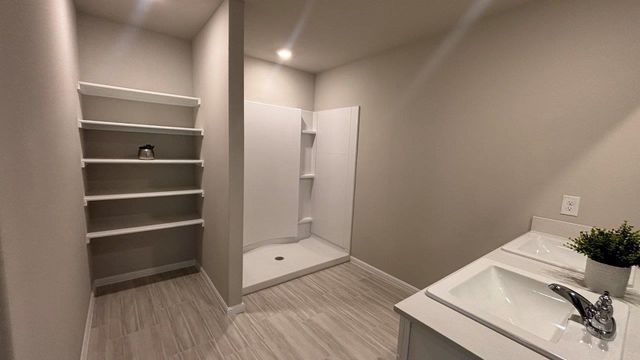 9465 MINT HILL Drive, Fort Worth, TX 76108