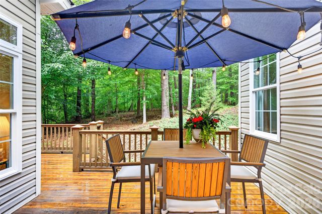 2932 Oakdale Road, Charlotte, NC 28216