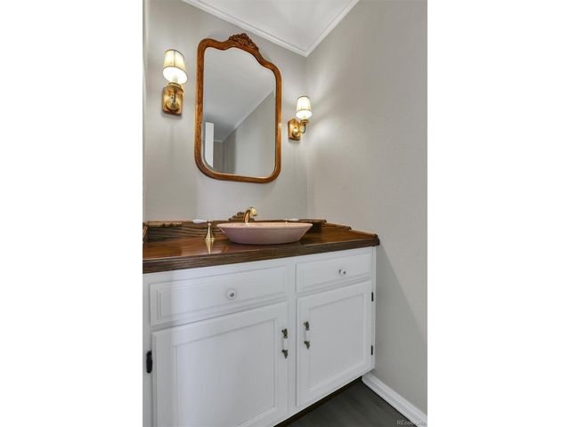 6236 E Hinsdale Ave, Englewood, CO 80112