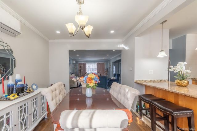 25708 147th Avenue, Rosedale, NY 11422