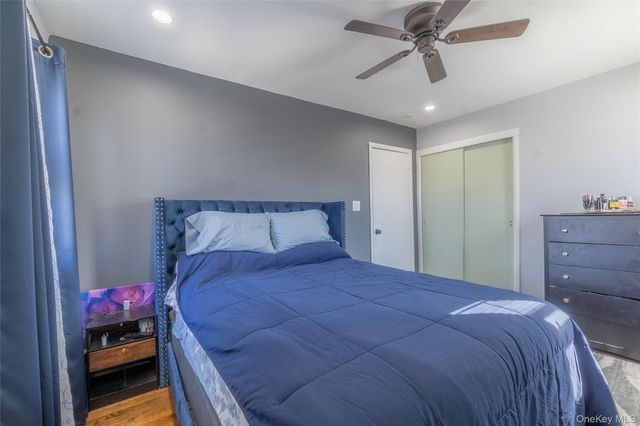 25708 147th Avenue, Rosedale, NY 11422