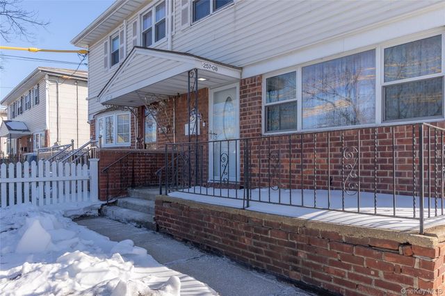 25708 147th Avenue, Rosedale, NY 11422