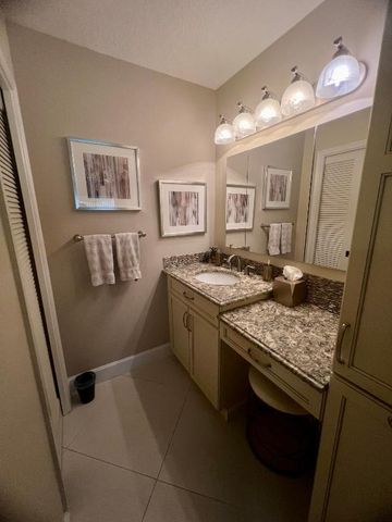 5149 Rose Hill Drive, Boynton Beach, FL 33437