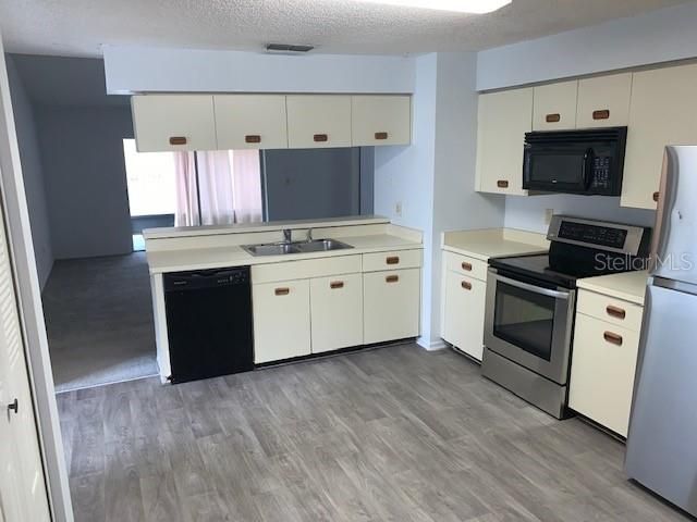 3678 DEHAVEN DRIVE, Palm Harbor, FL 34684