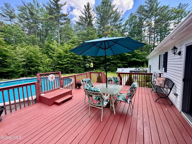 59 North Drive, Lake Luzerne, NY 12846