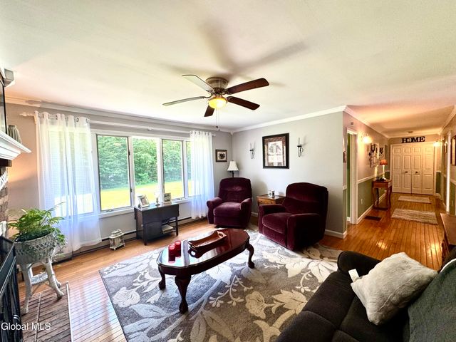 59 North Drive, Lake Luzerne, NY 12846