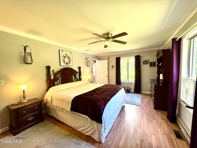 59 North Drive, Lake Luzerne, NY 12846