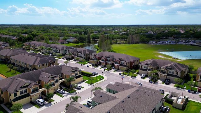 9204 FOX SPARROW ROAD, Tampa, FL 33626