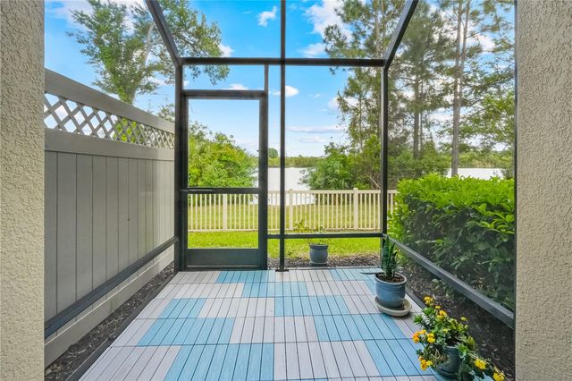 9204 FOX SPARROW ROAD, Tampa, FL 33626