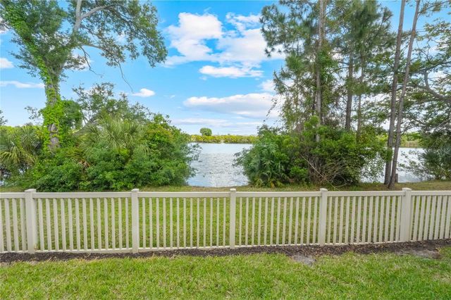 9204 FOX SPARROW ROAD, Tampa, FL 33626