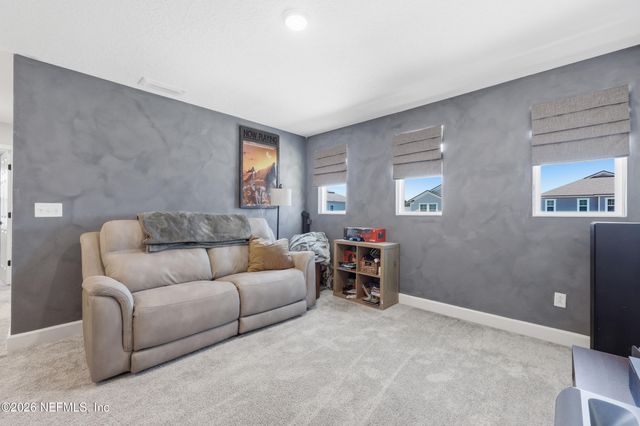 75353 FOX CROSS Avenue, Yulee, FL 32097