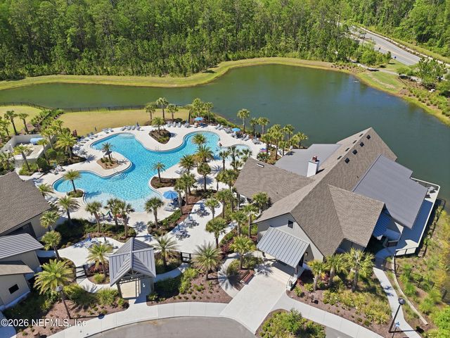 75353 FOX CROSS Avenue, Yulee, FL 32097