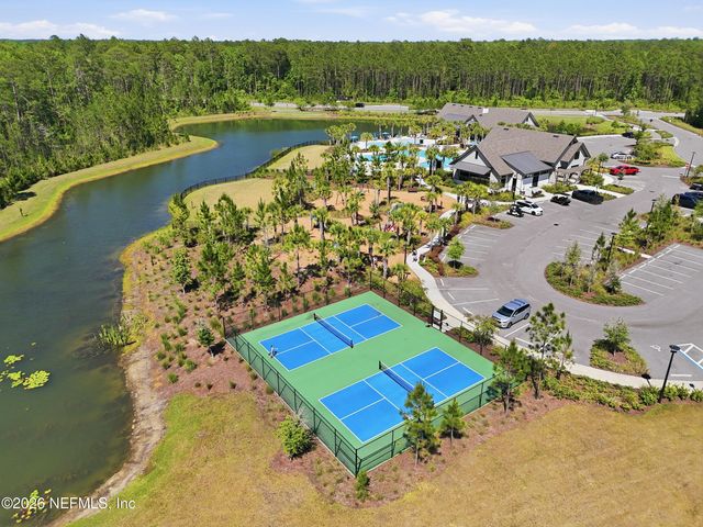 75353 FOX CROSS Avenue, Yulee, FL 32097